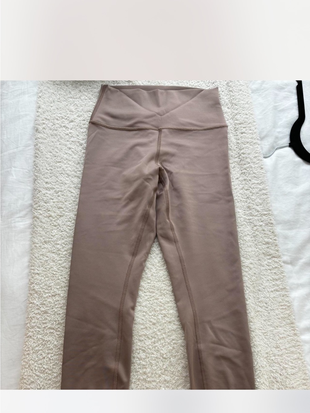 Taupe Alo Leggings